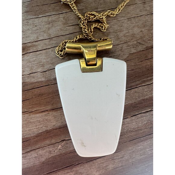 Crown Trifari Modernist White Lucite Pendant Necklace - Picture 7 of 7